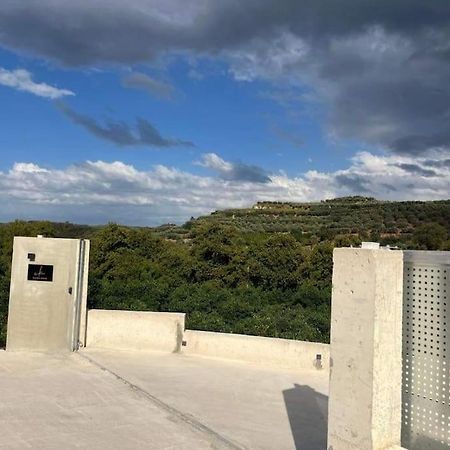 Ek Ornelakis, Luxury Country House With Jacuzzi Chania  Exterior foto