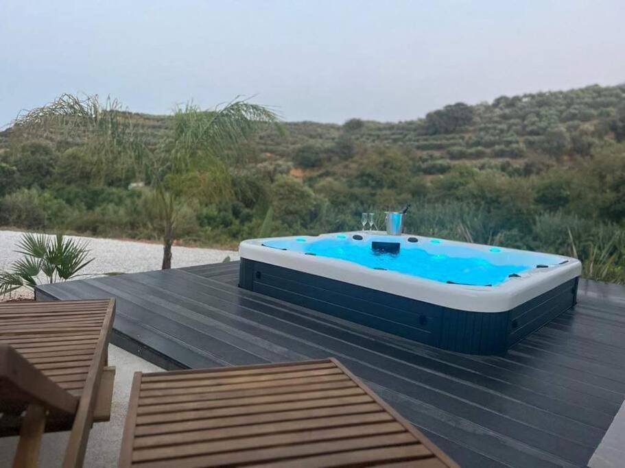 Ek Ornelakis, Luxury Country House With Jacuzzi Chania  Exterior foto